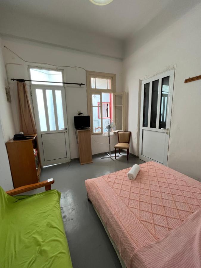 Ngm . Home Piræus Eksteriør billede
